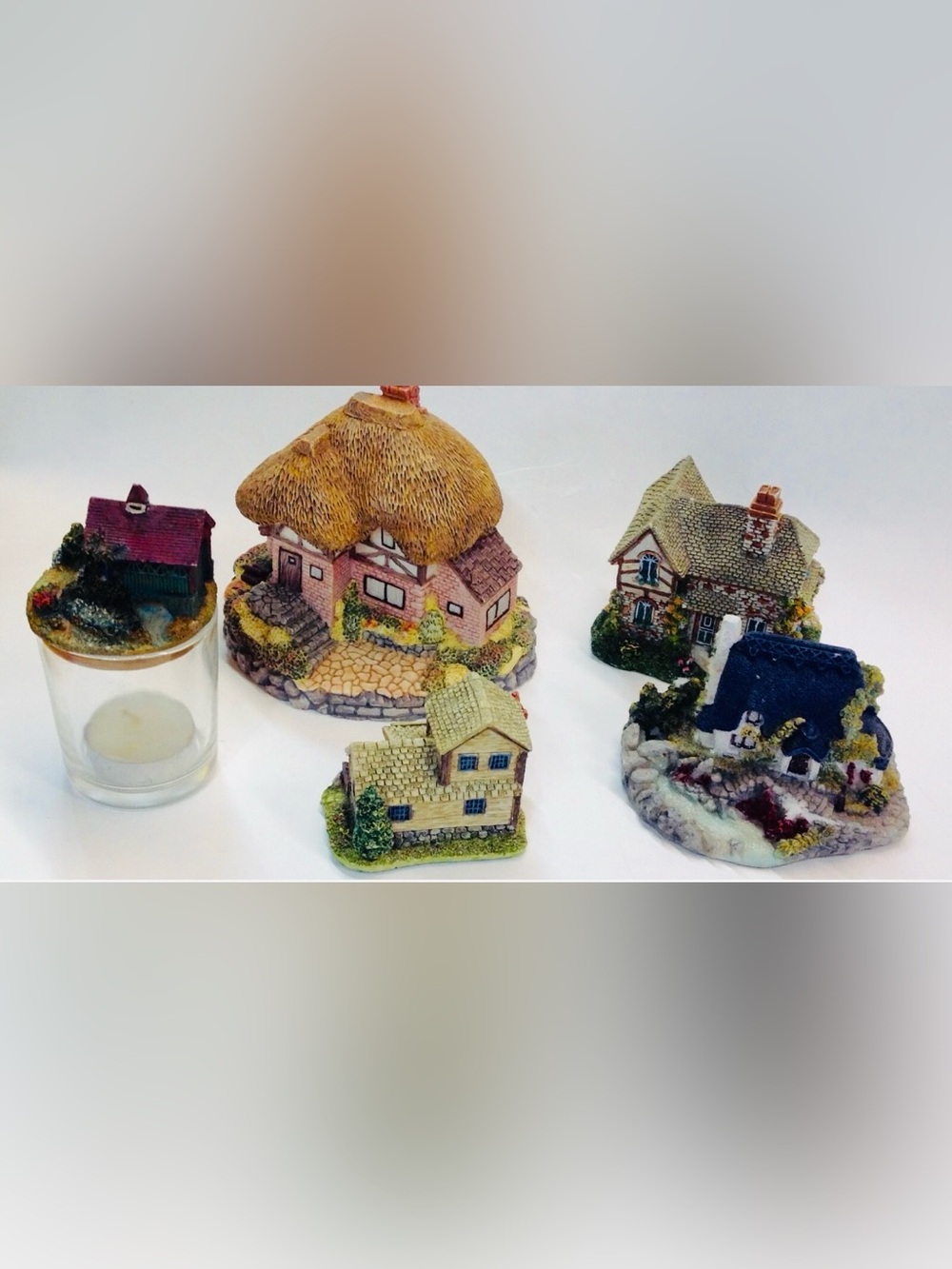 Cottage Village Building Figurine Set of 5 Vintage Hand Painted